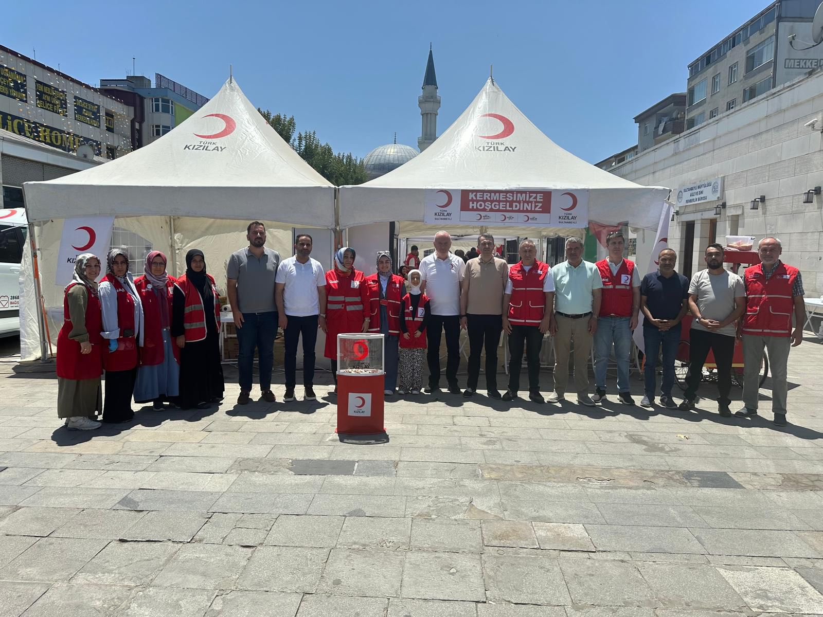 İlçe Başkanımız Sn. Ayhan Üşdi ile Kermes Ziyareti