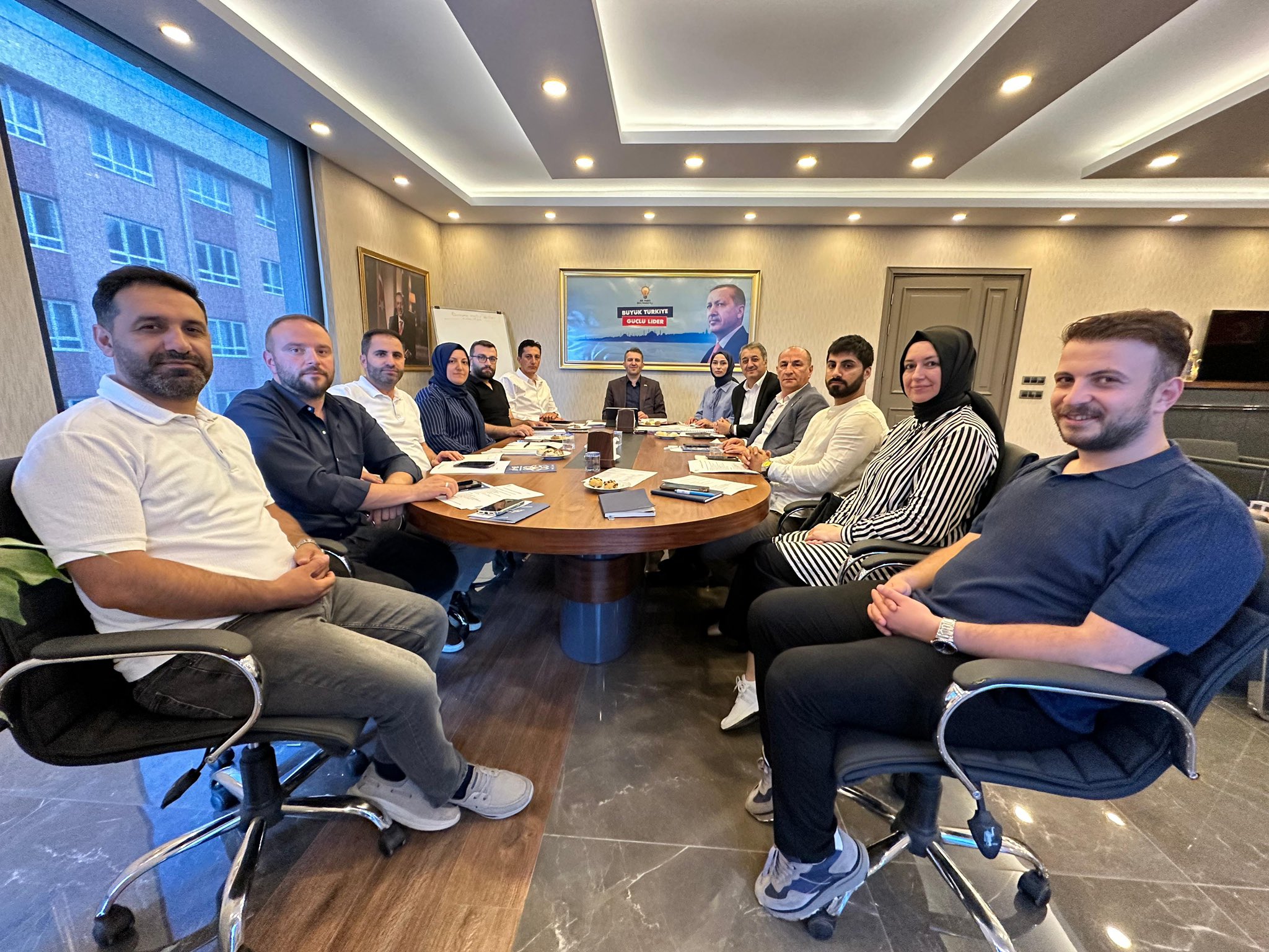 Haftalık Olağan İlçe Yürütme Kurulu Toplantımızı gerçekleştirdik.